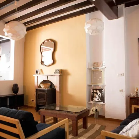 Apartamento Piso En Casco Antigüo Con Mucho Encanto Junto Al Castillo *